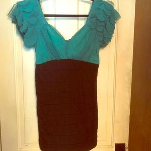 Size S Green And Black Short Sleeved Dress